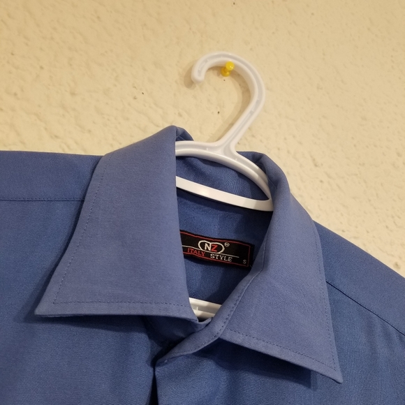 Classic Italy Style Button-Up - Picture 4 of 6